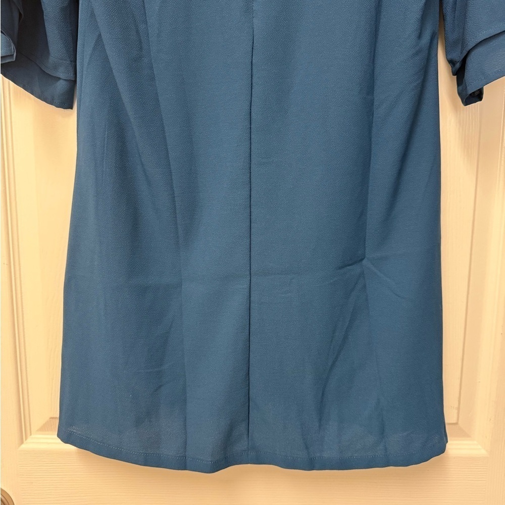 Belongsci NWT Women’s Blue V Neck Bell Sleeve Mini Shift Dress Size S - Picture 7 of 14